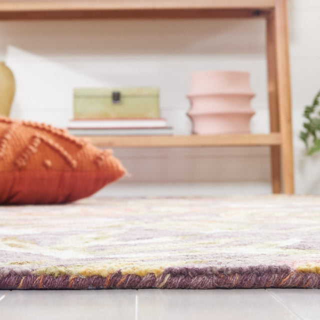 Safavieh Blossom Blm462V Purple/Sage Rug.