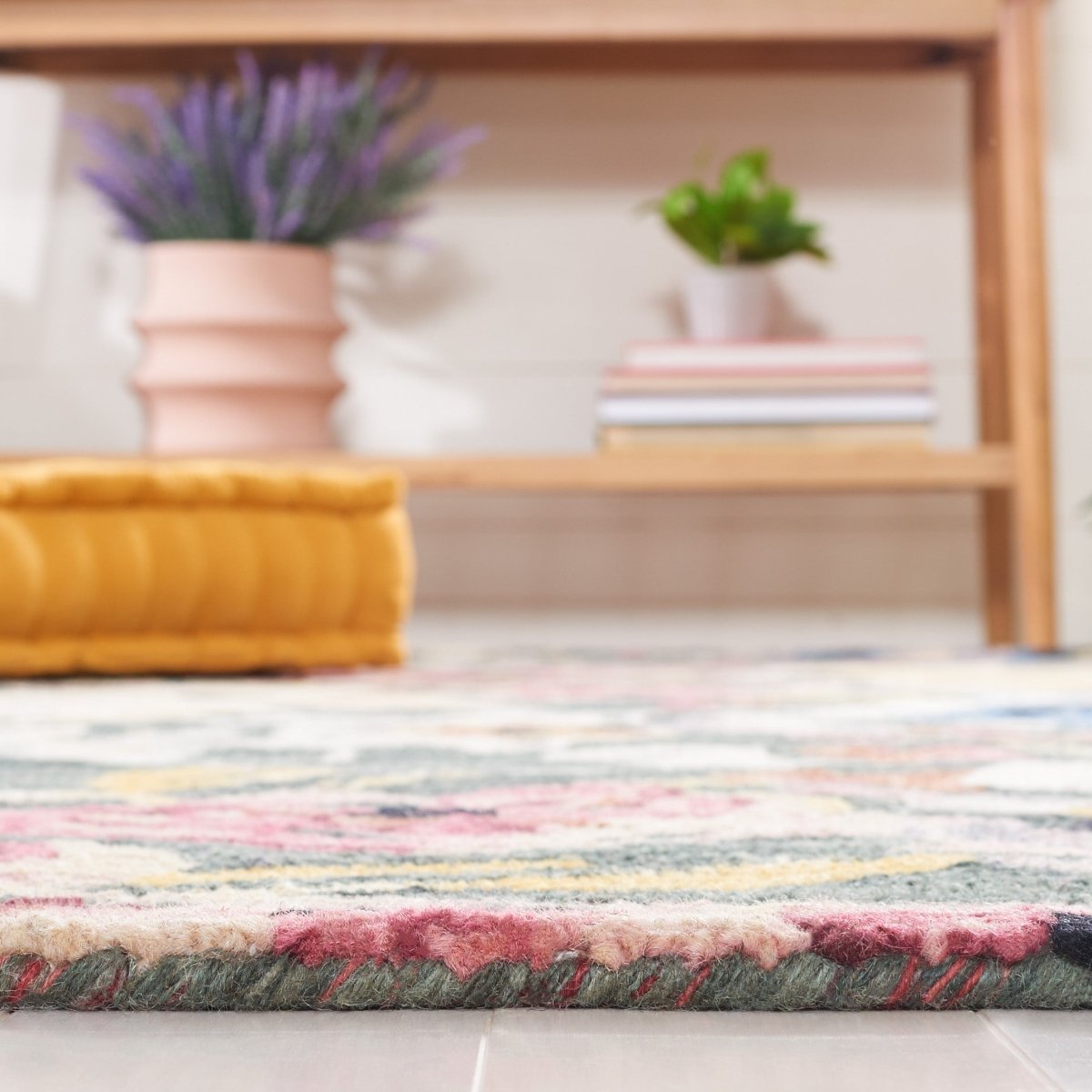 Safavieh Blossom Blm463Y Green/Ivory Rug.