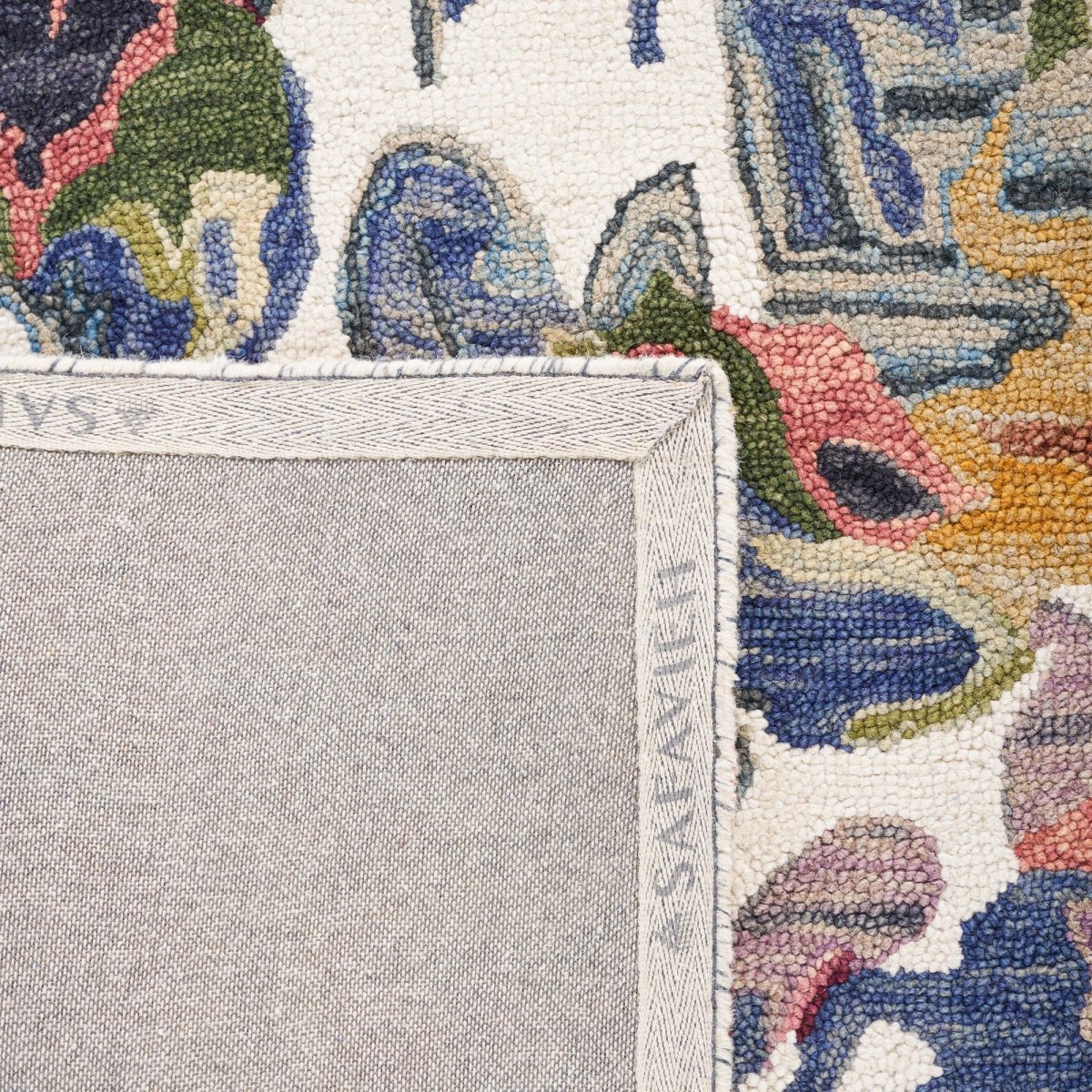 Safavieh Blossom Blm464A Ivory/Blue Rug.