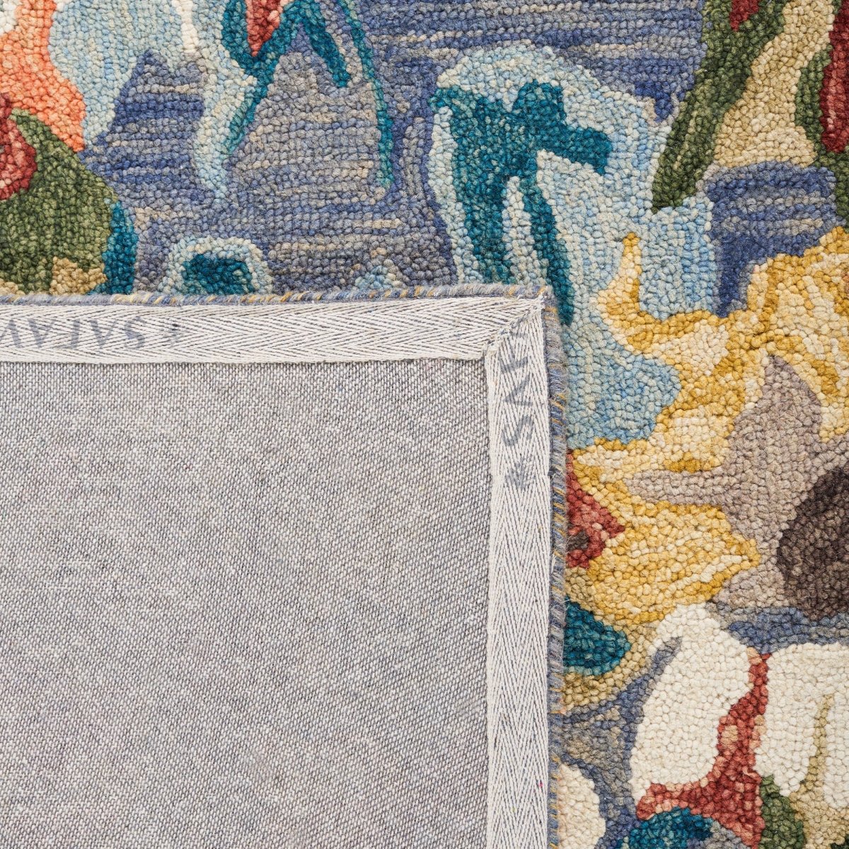 Safavieh Blossom Blm464L Light Blue/Rust Rug.