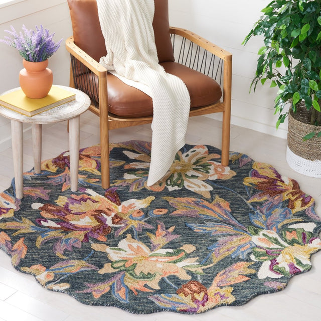Safavieh Blossom Blm467F Grey/Violet Rug.