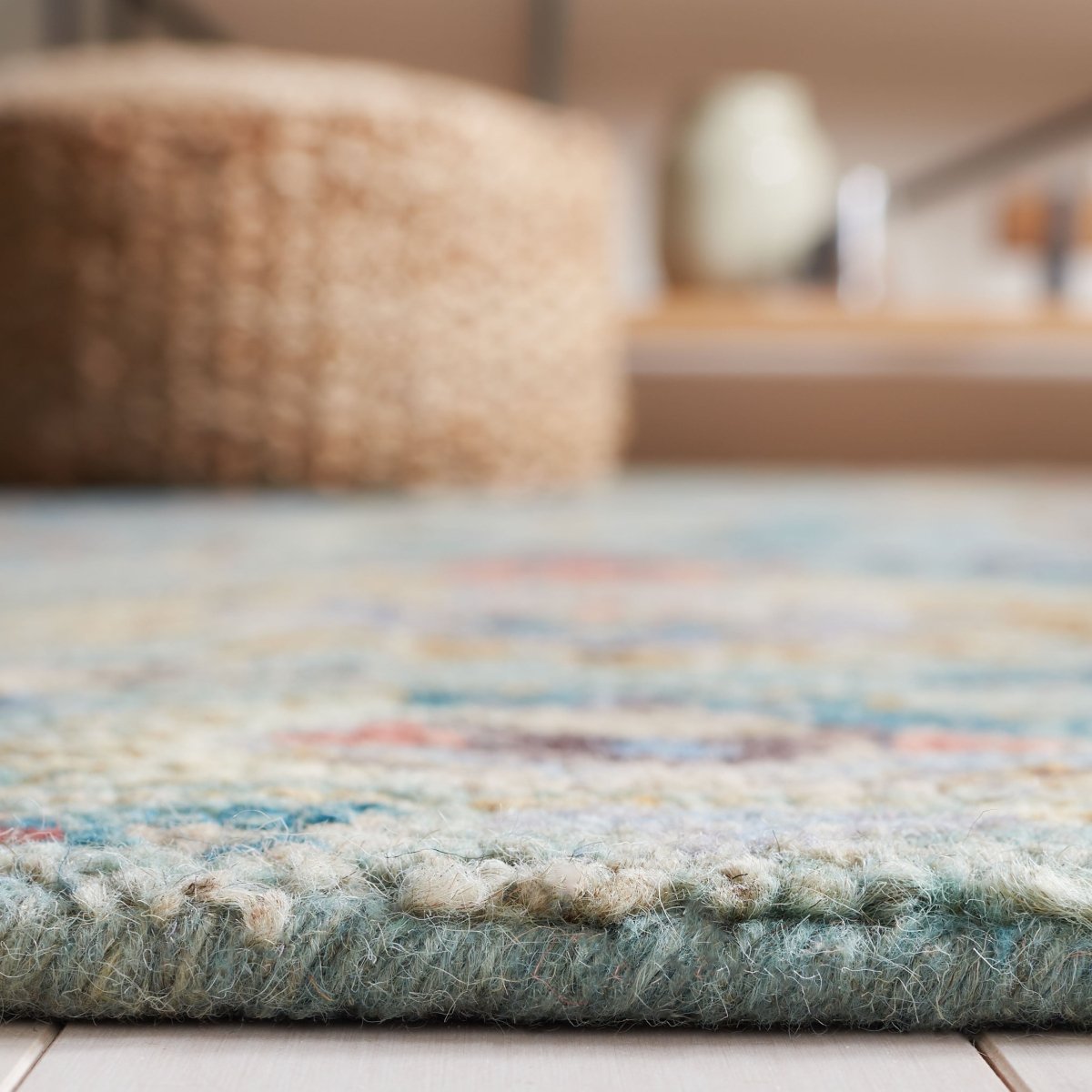 Safavieh Blossom Blm472M Blue/Rust Rug.