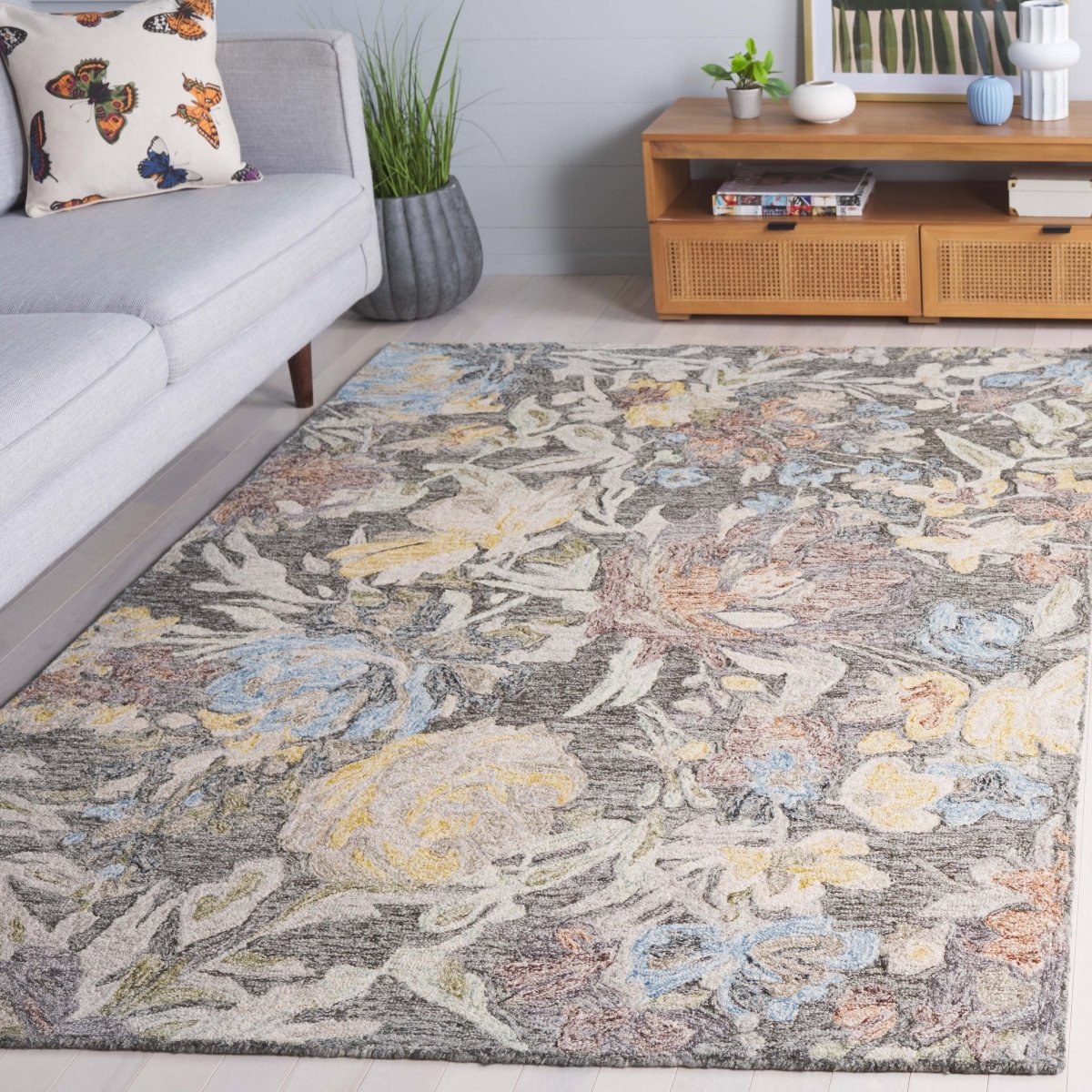 Safavieh Blossom Blm555Y Green/Charcoal Rug.