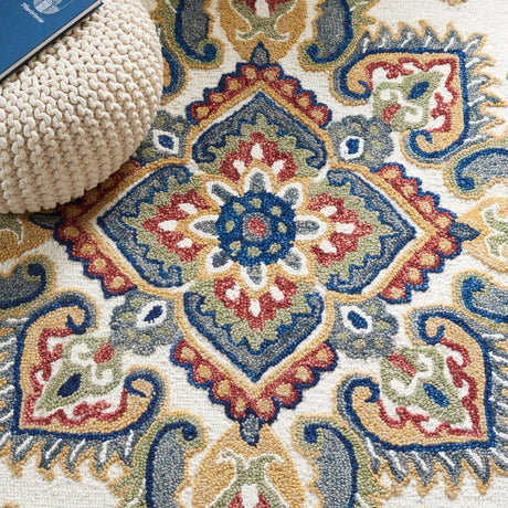 Safavieh Blossom Blm561A Ivory/Green Rug.