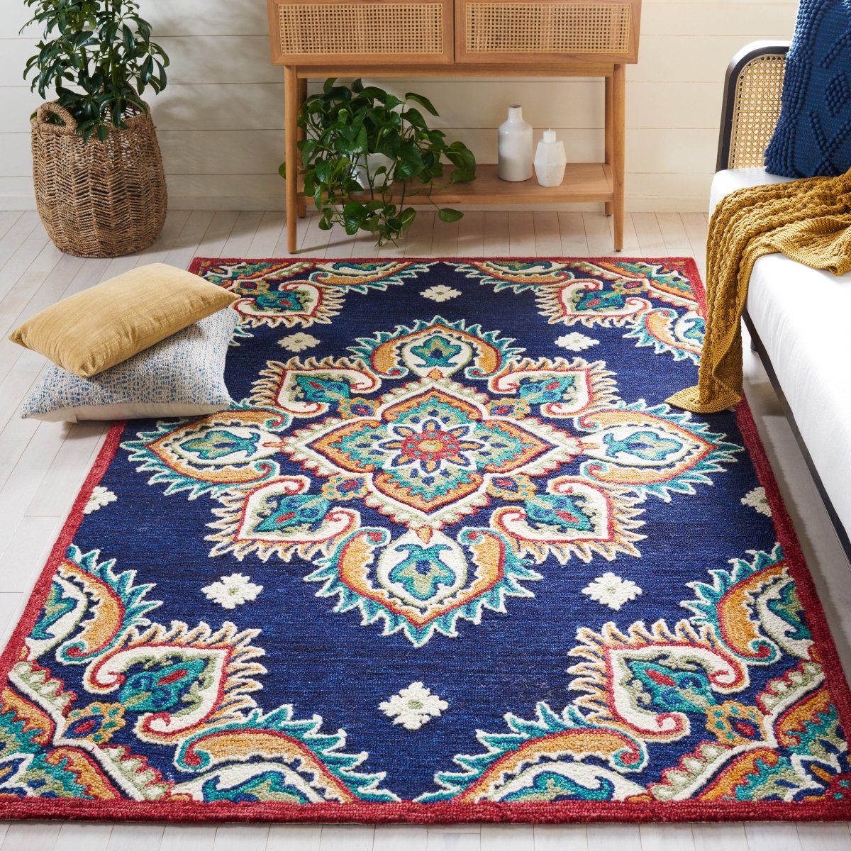 Safavieh Blossom Blm561N Navy/Ivory Rug.