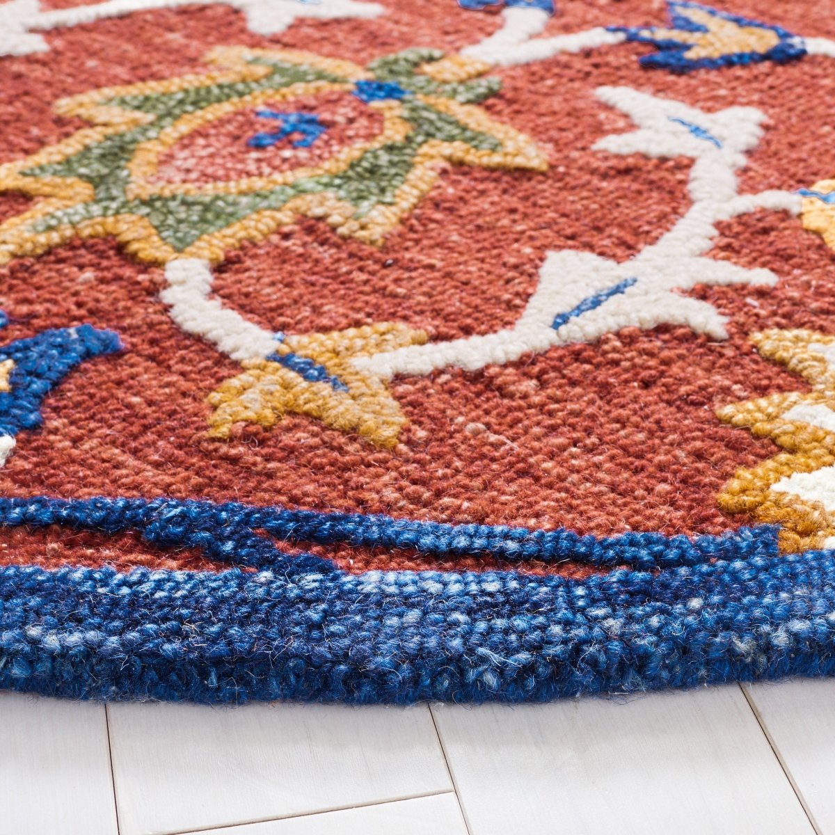 Safavieh Blossom Blm564P Rust/Blue Rug.