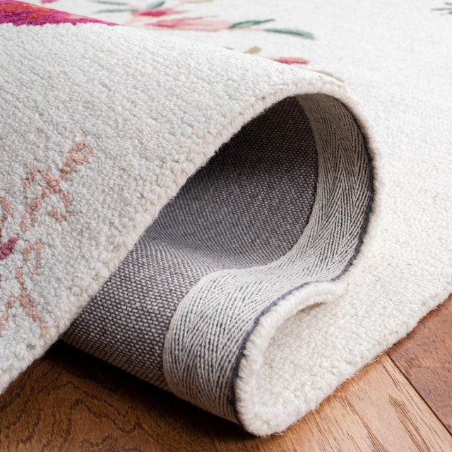 Safavieh Blossom Blm575U Pink/Ivory Rugs.