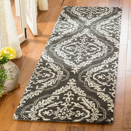 Safavieh Blossom Blm602H Charcoal / Ivory Rugs.