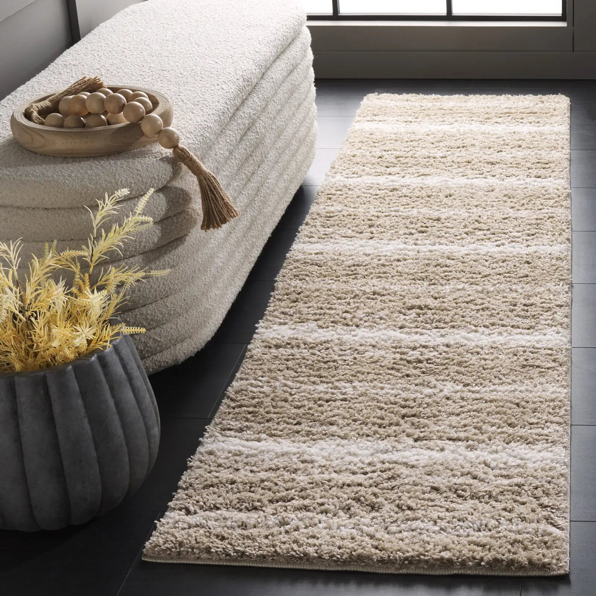 Safavieh Border & Stripe Shag 200 2'-2" x 8'-0" Rug in Beige / Ivory