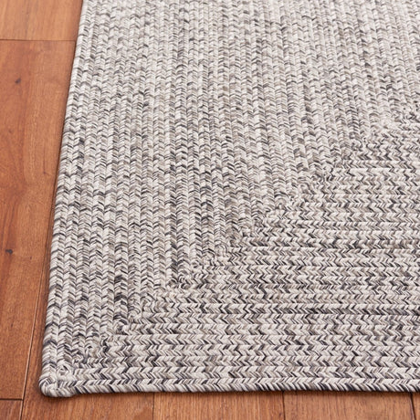 Safavieh Braided Bra201F Grey/Ivory Rug.