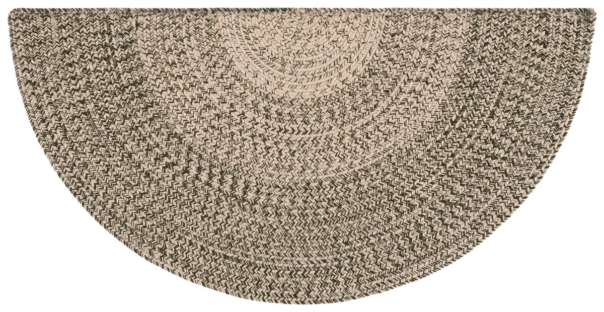 Safavieh Braided 2'-0" x 4'-0" Rug in Beige / Green