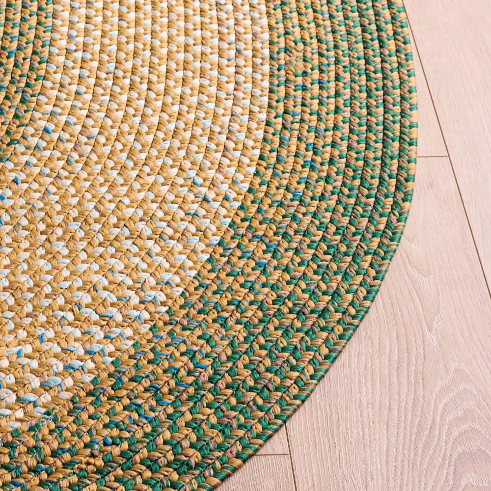 Safavieh Braided 5'-0" x 8'-0" Rug in Brown / Dark Green