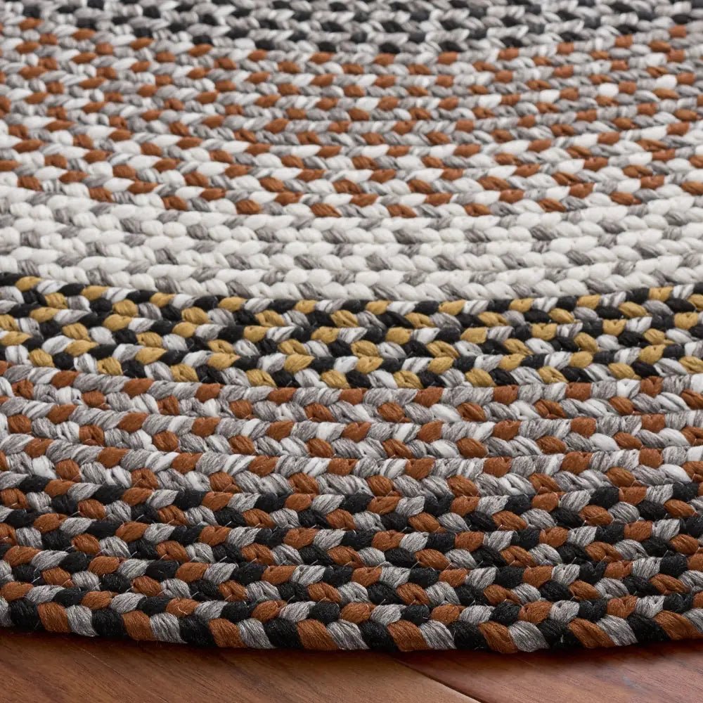 Safavieh Braided 5'-0" x 5'-0" Rug in Brown / Multi
