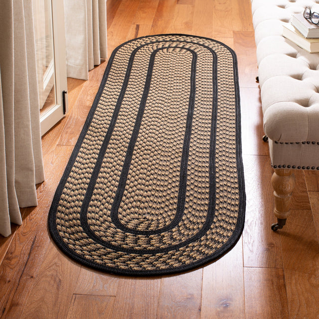 Safavieh Braided Brd401G Beige/Black Rug - Safavieh - brd401g - 5r