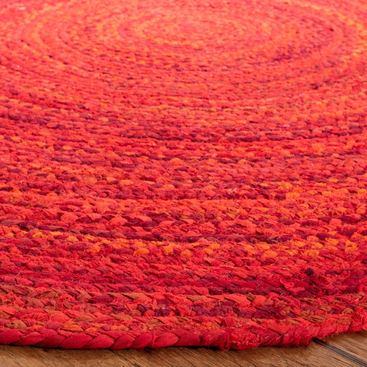 Safavieh Braided Brd452Q Red Rug.