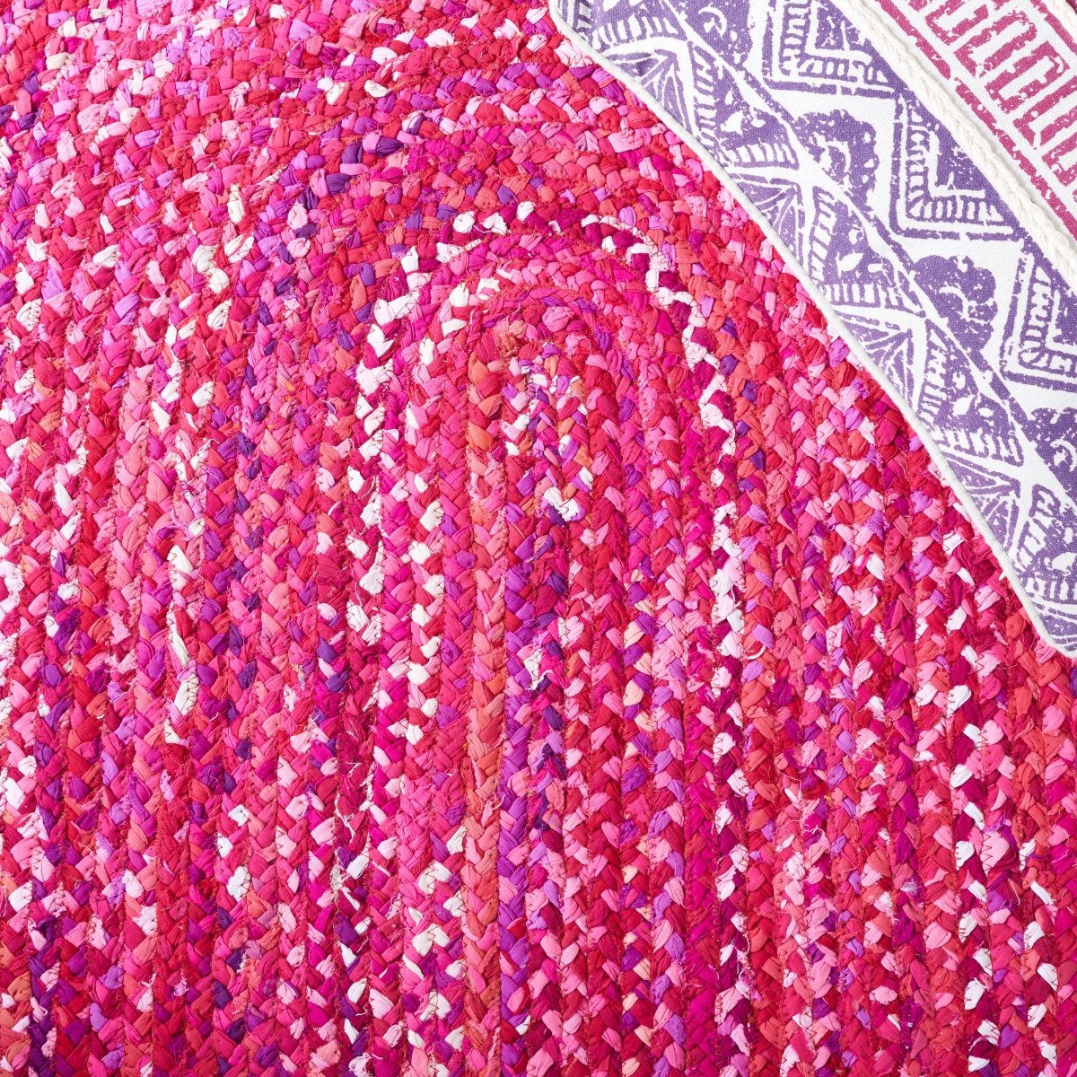 Safavieh Braided Brd452U Pink/Fuchsia Rug.