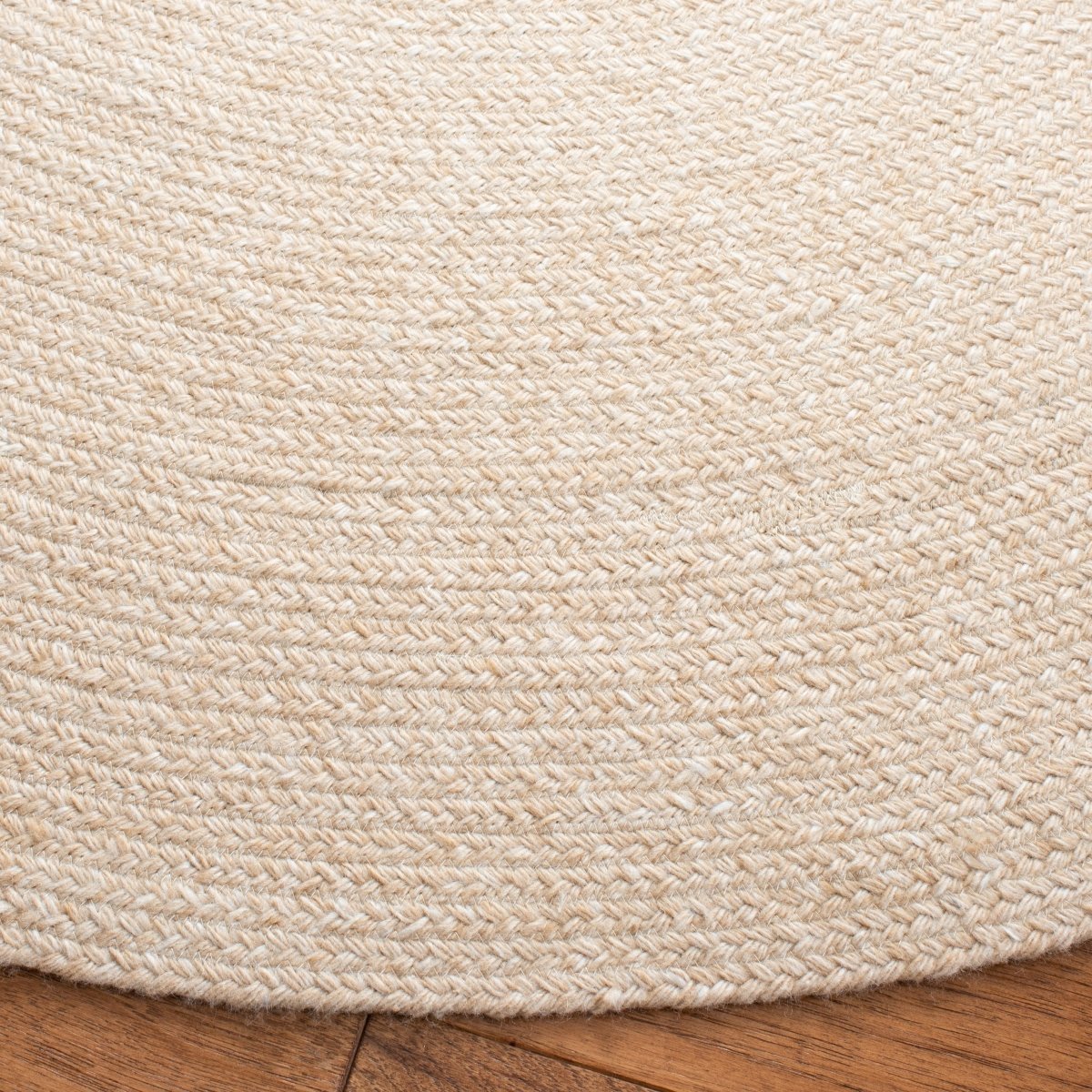 Safavieh Braided Brd800B Beige Rugs.