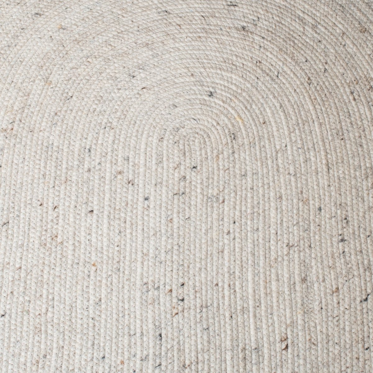 Safavieh Braided Brd903B Beige/Ivory Rugs.