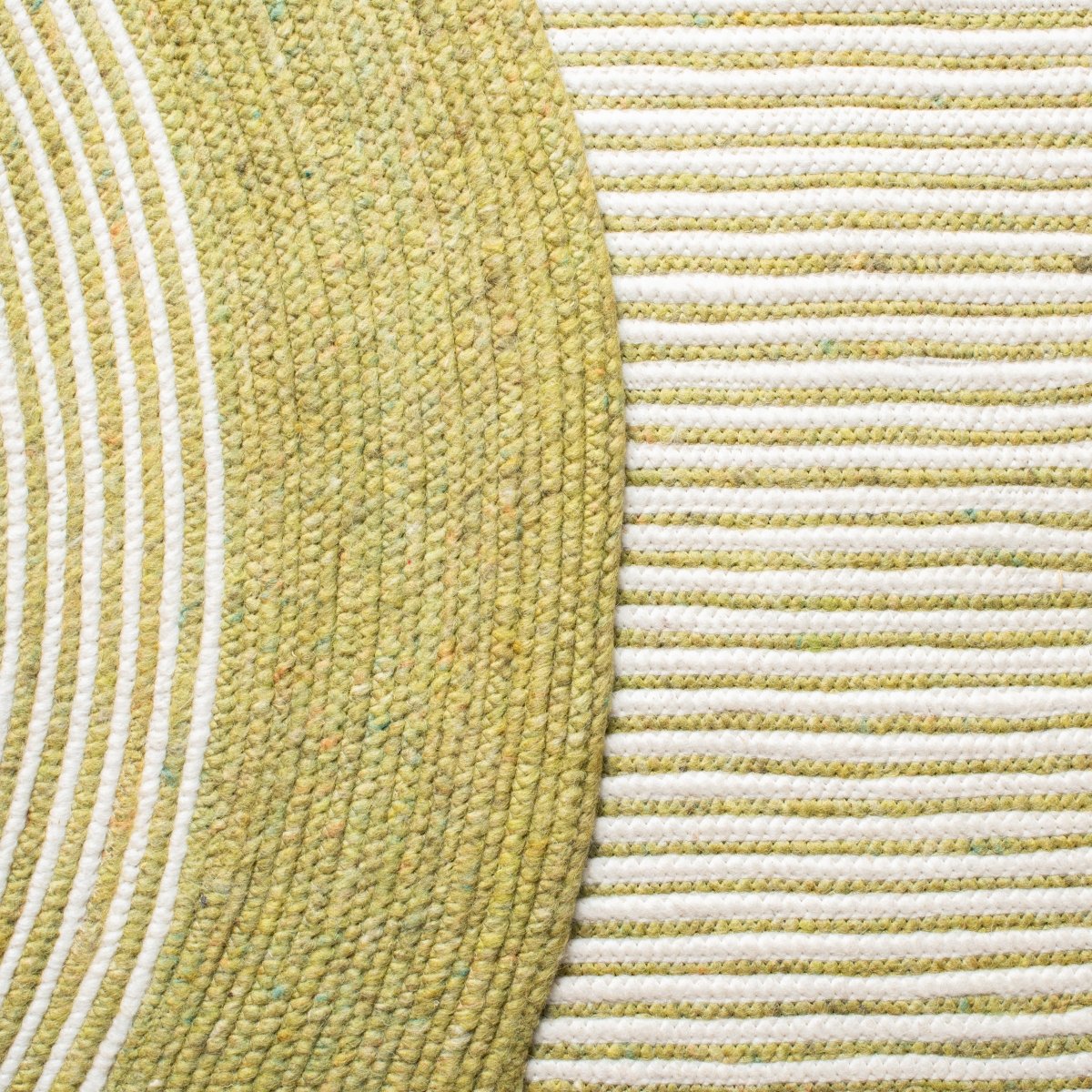 Safavieh Braided Brd904Y Green/Ivory Rugs.