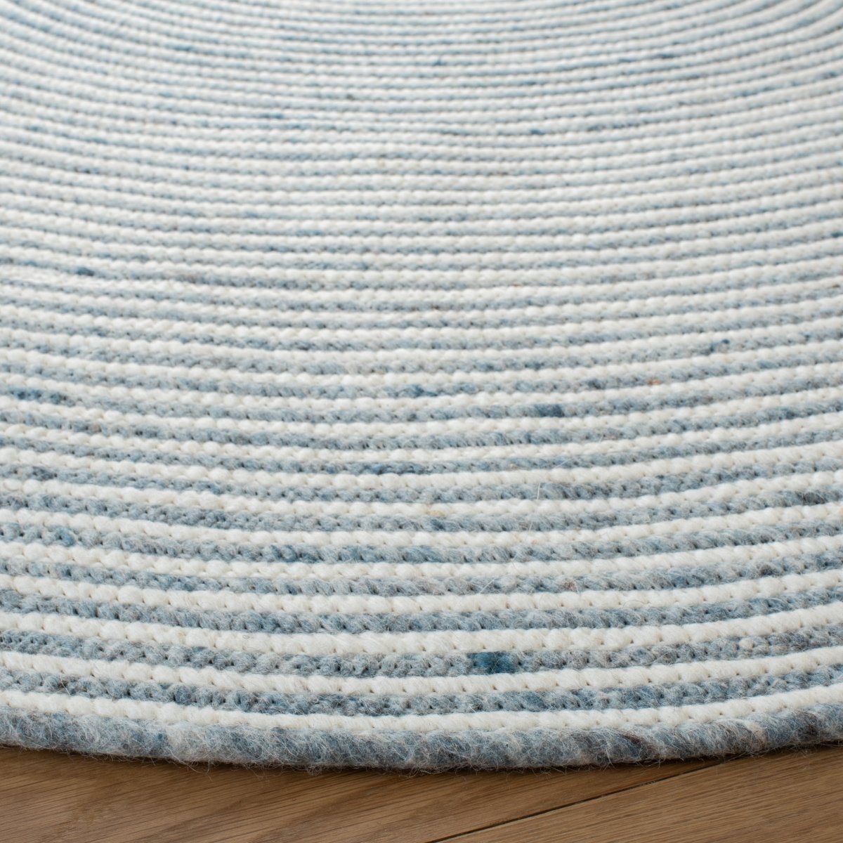 Safavieh Braided Brd905F Grey/Ivory Rugs.
