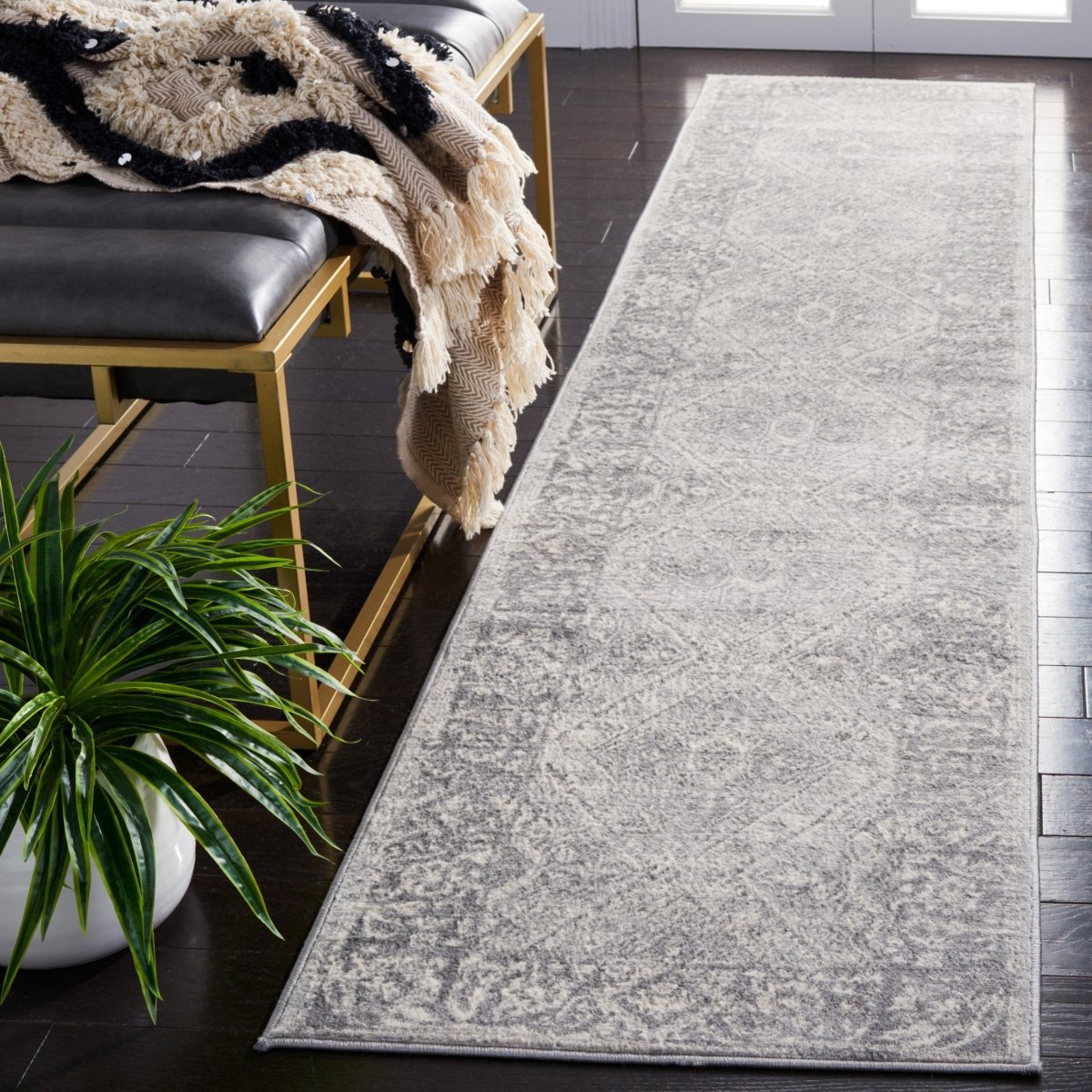 Safavieh Brentwood Bnt800F Grey/Ivory Rug.