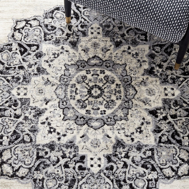 Safavieh Brentwood Bnt802C Ivory/Black Rug.