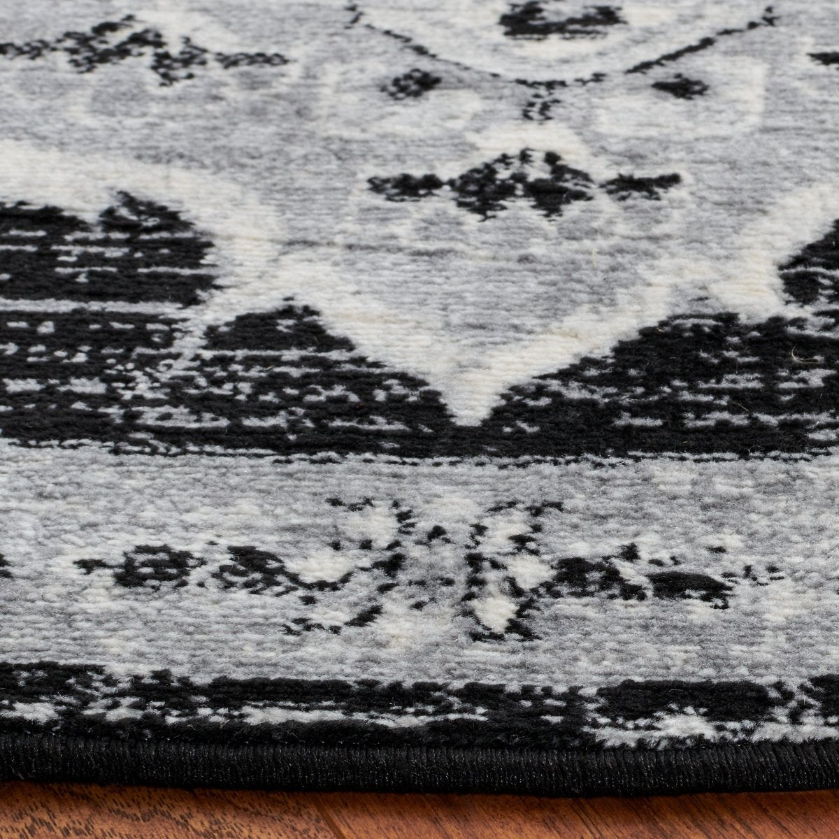 Safavieh Brentwood Bnt802Z Black/Grey Rug.