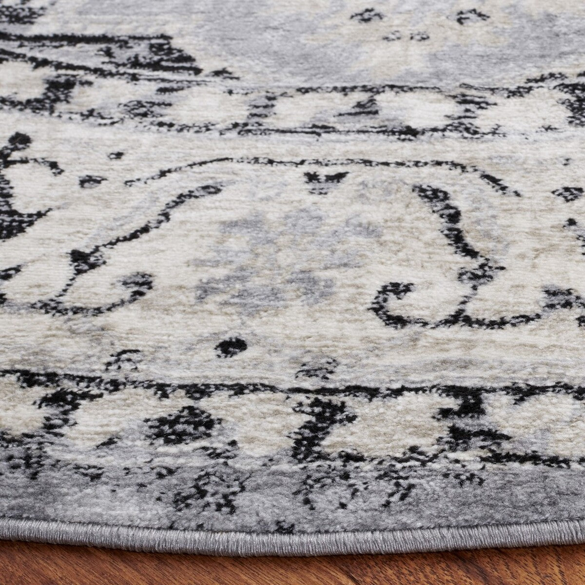 Safavieh Brentwood Bnt851K Silver/Black Rug.