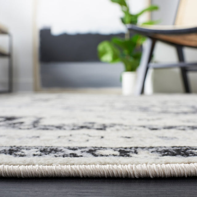 Safavieh Brentwood Bnt852A Ivory/Black Rug.