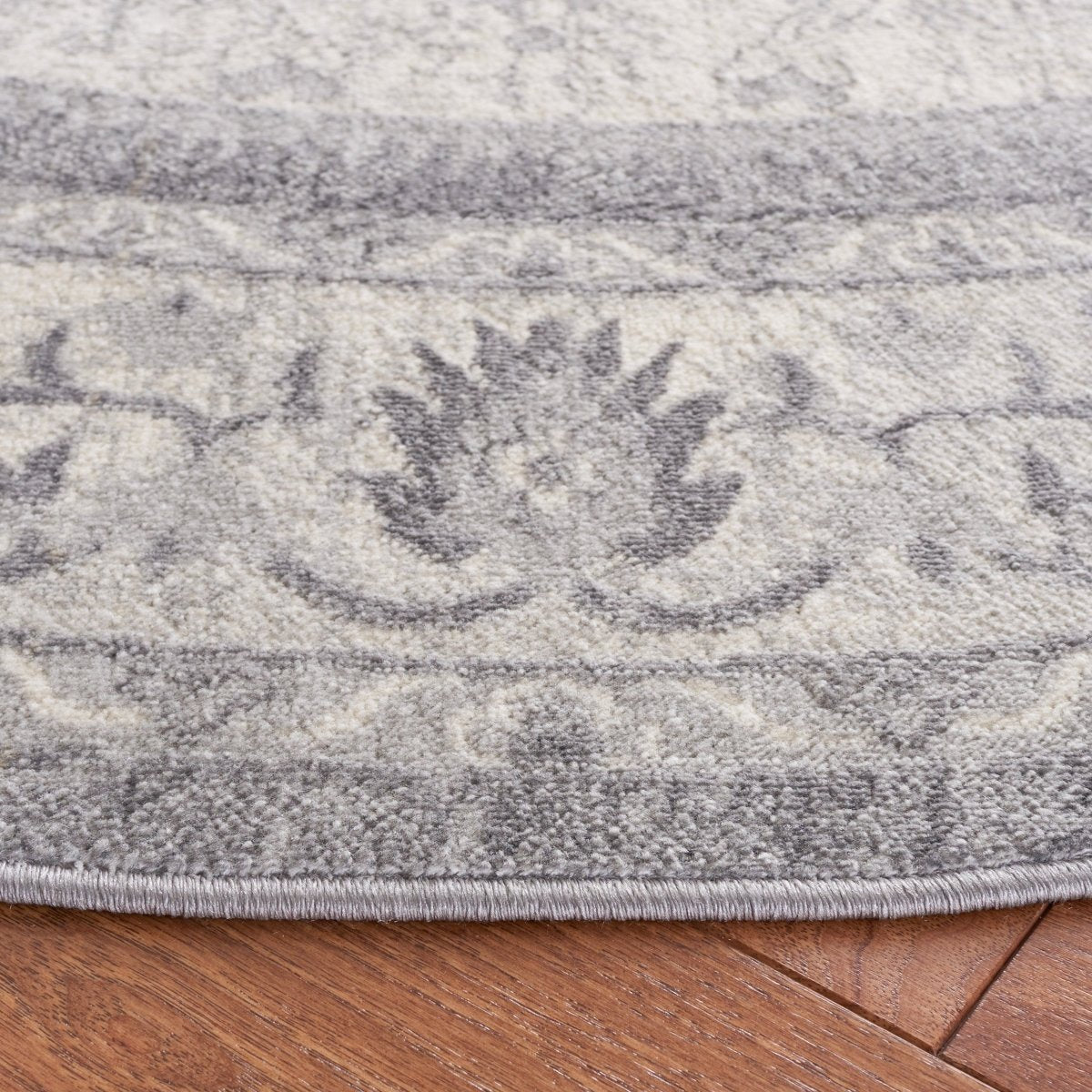 Safavieh Brentwood Bnt853F Grey/Light Grey Rug.