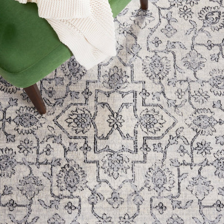 Safavieh Brentwood Bnt853Z Black/Ivory Rug.