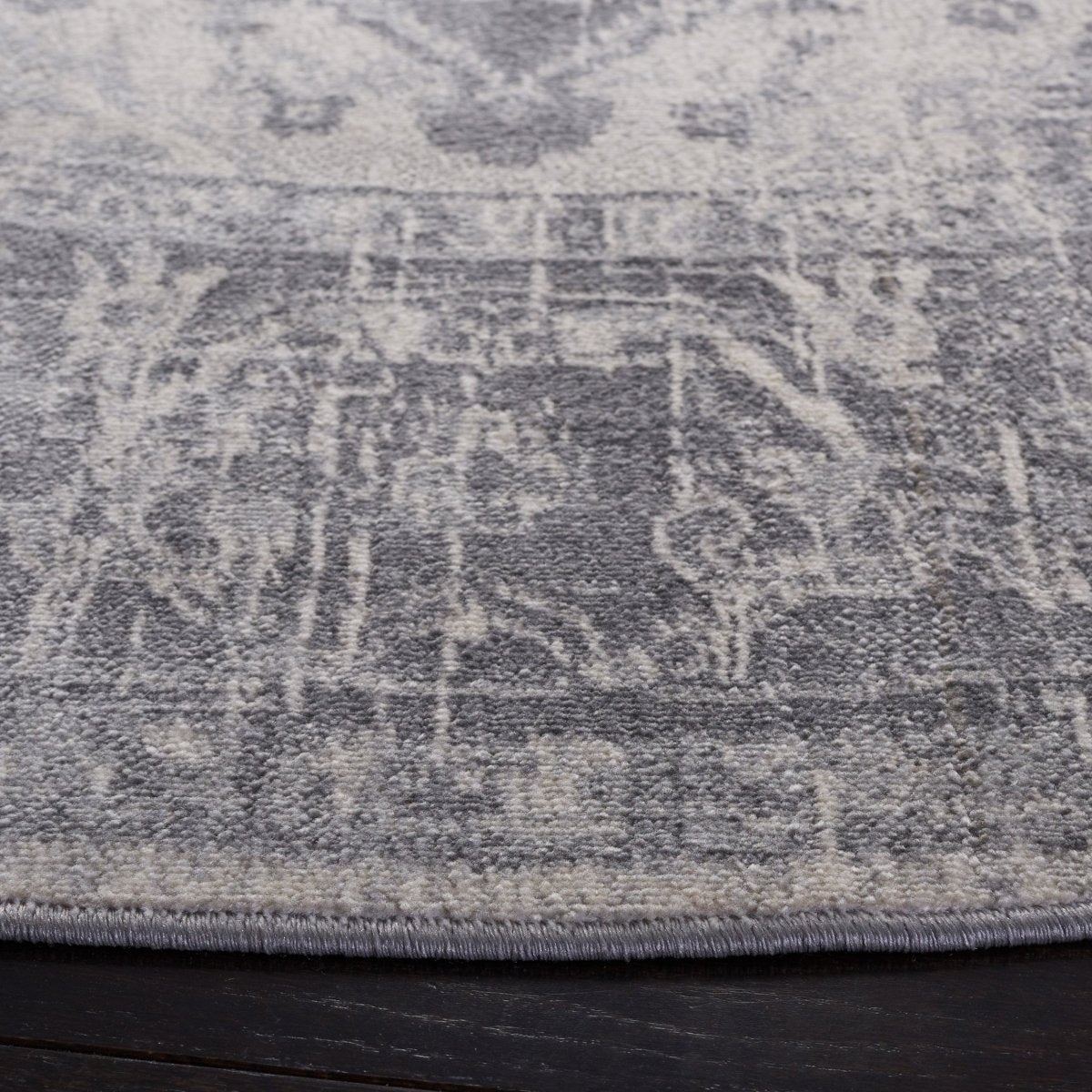 Safavieh Brentwood Bnt879F Grey/Light Grey Rug.