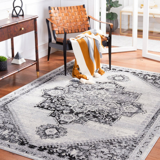 Safavieh Brentwood Bnt885F Grey/Black Rug.