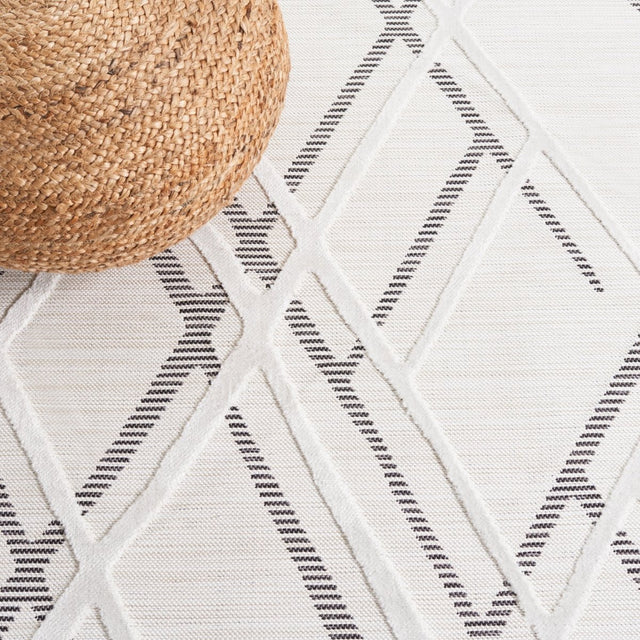 Safavieh Cabana Cbn416Z Ivory/Black Rug.