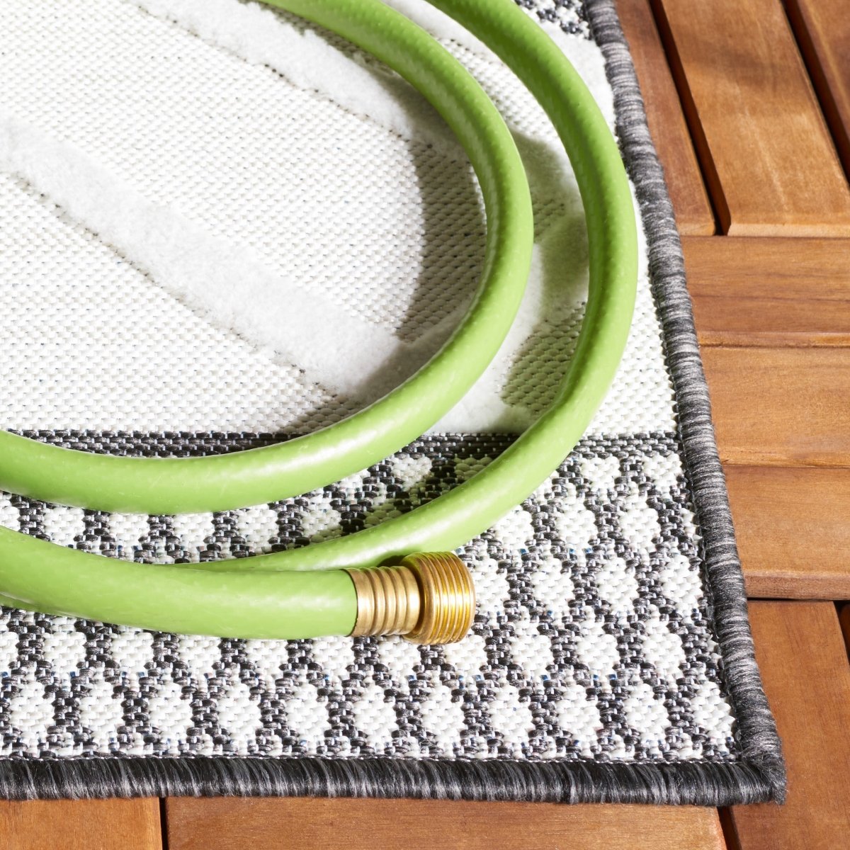 Safavieh Cabana Cbn420Z Ivory/Black Rug.