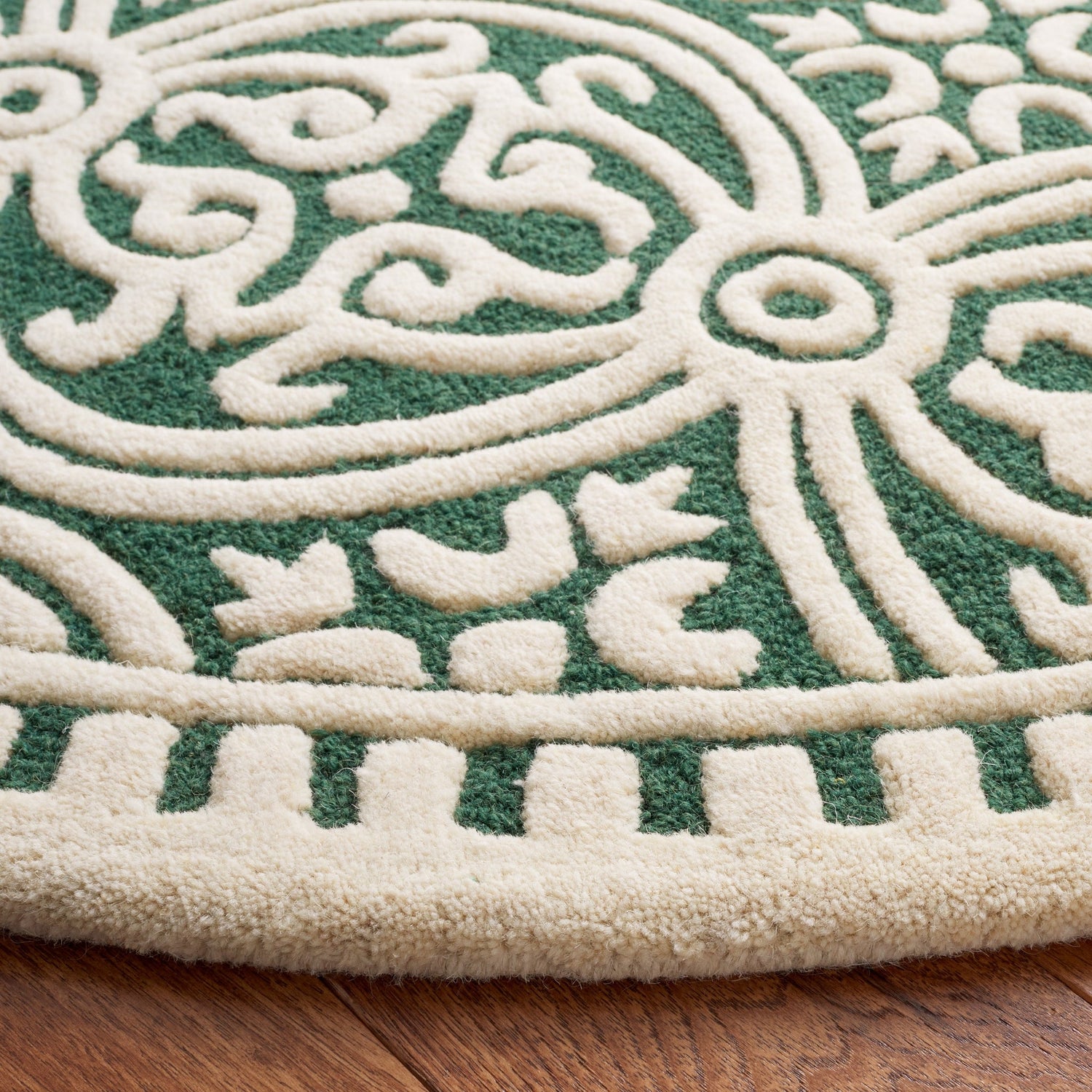 Safavieh Cambridge Cam123Y Dark Green/Ivory Rugs - Safavieh - cam123y - 6r
