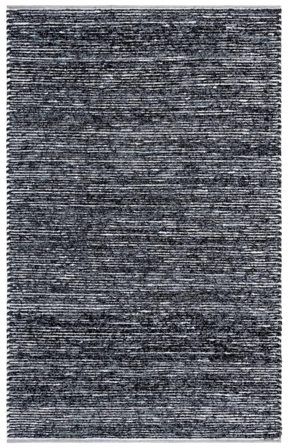 Safavieh Cape Cod 4'-0" x 6'-0" Rug in Grey / Black
