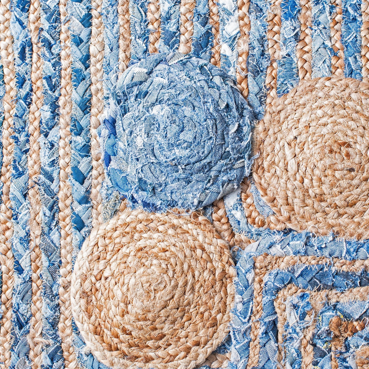 Safavieh Cape Cod Cap201C Blue/Beige Rugs - Safavieh - cap201c - 4r