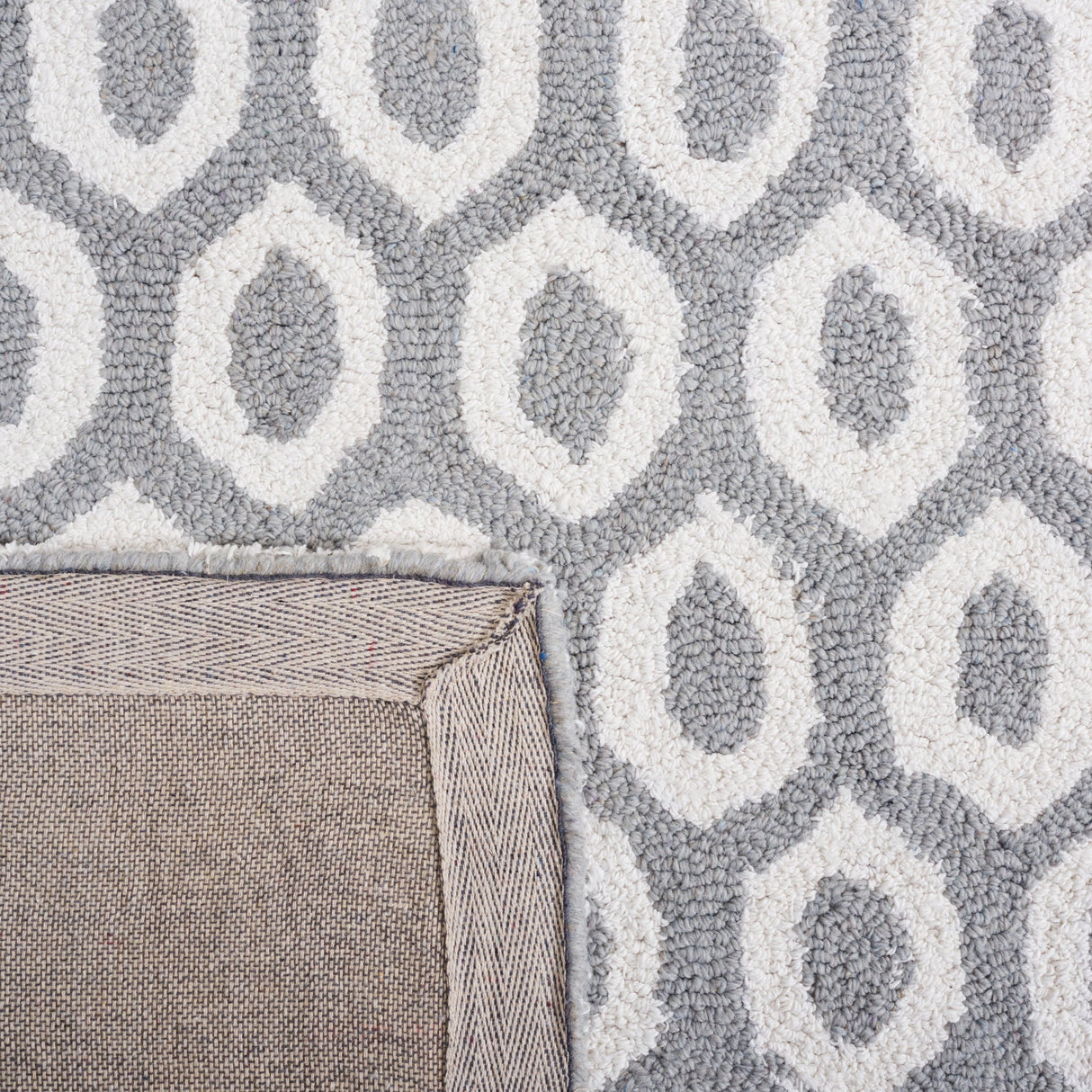 Safavieh Capri Cpr708F Ivory/Grey Rug - Safavieh - cpr708f - 3