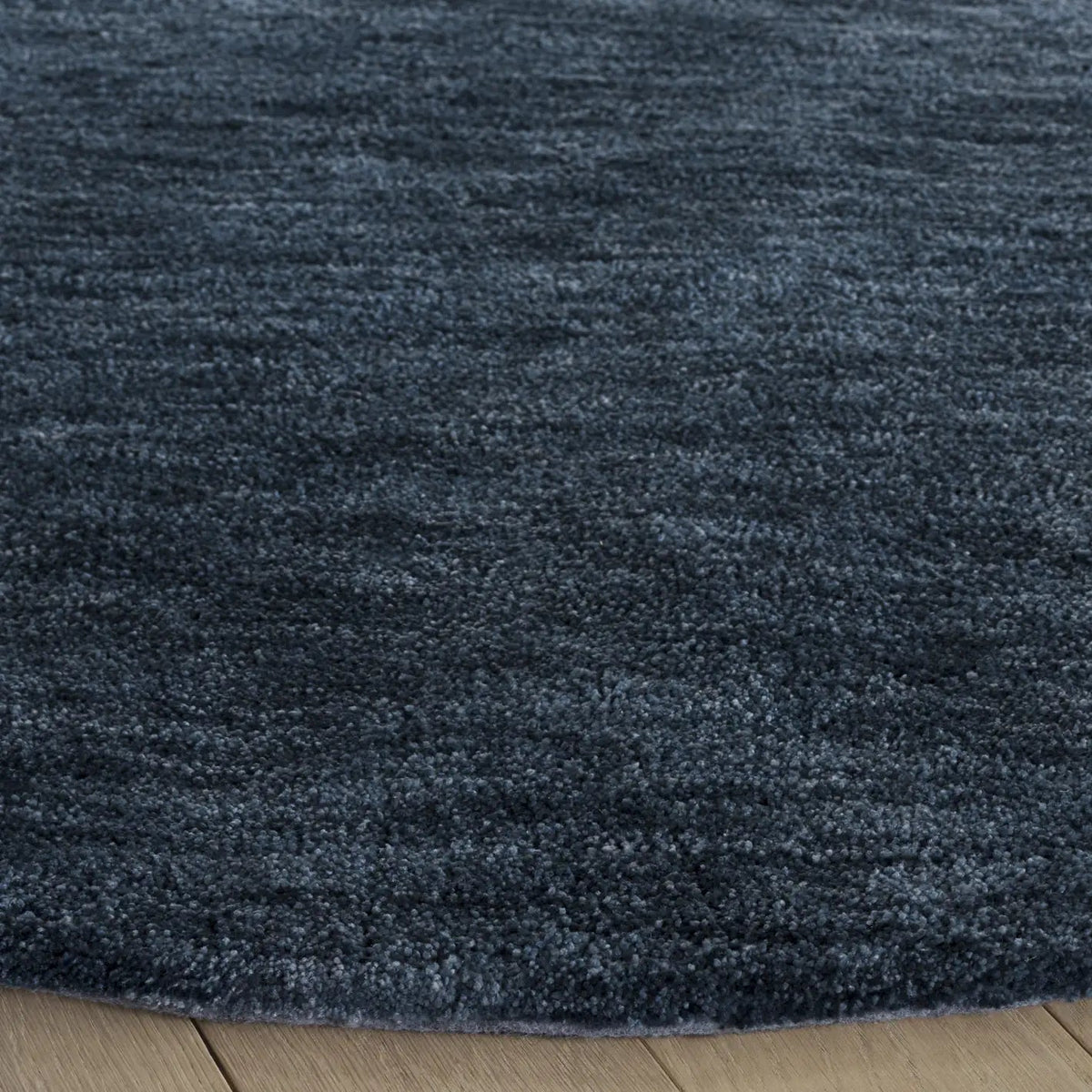 Safavieh Carmine 6'-0" x 6'-0" Rug in Teal