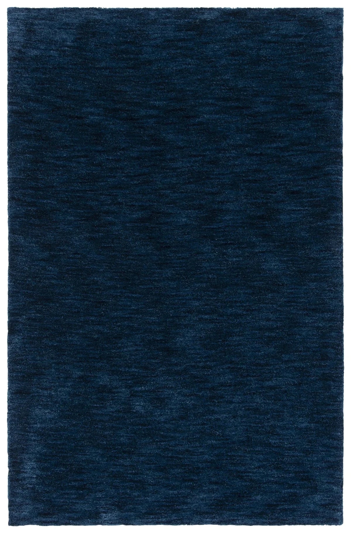 Safavieh Carmine 4'-0" x 6'-0" Rug in Turquoise