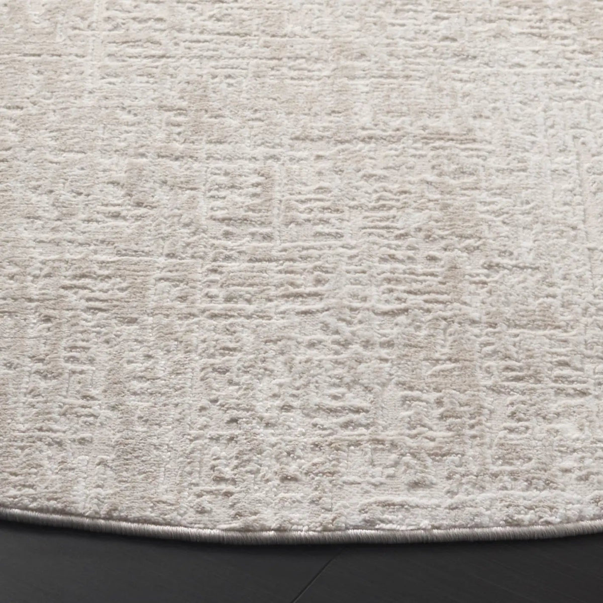 Safavieh Carter 6'-7" x 6'-7" Rug in Ivory / Taupe