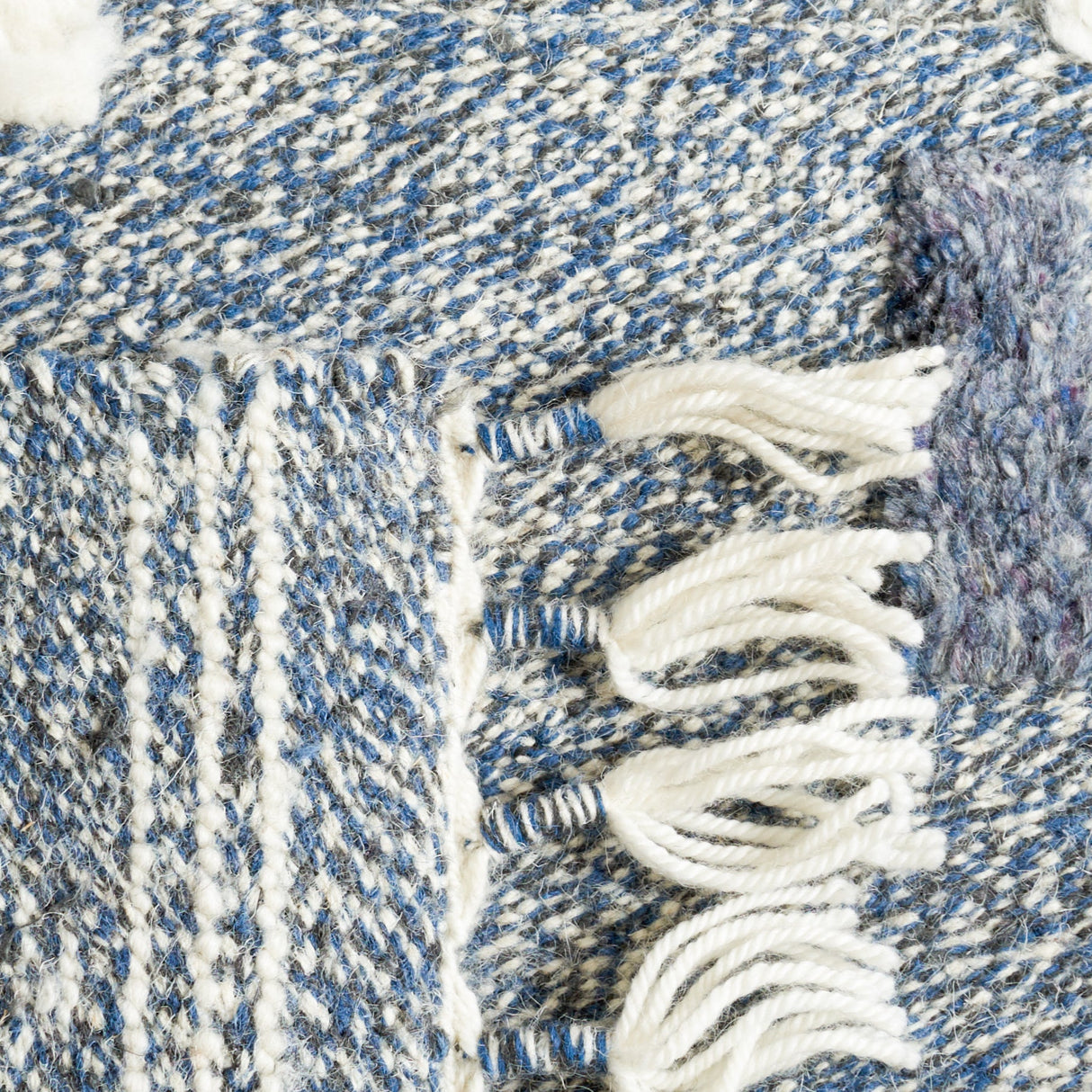 Safavieh Casablanca Csb523M Blue/Ivory Rug - Safavieh - csb523m - 28