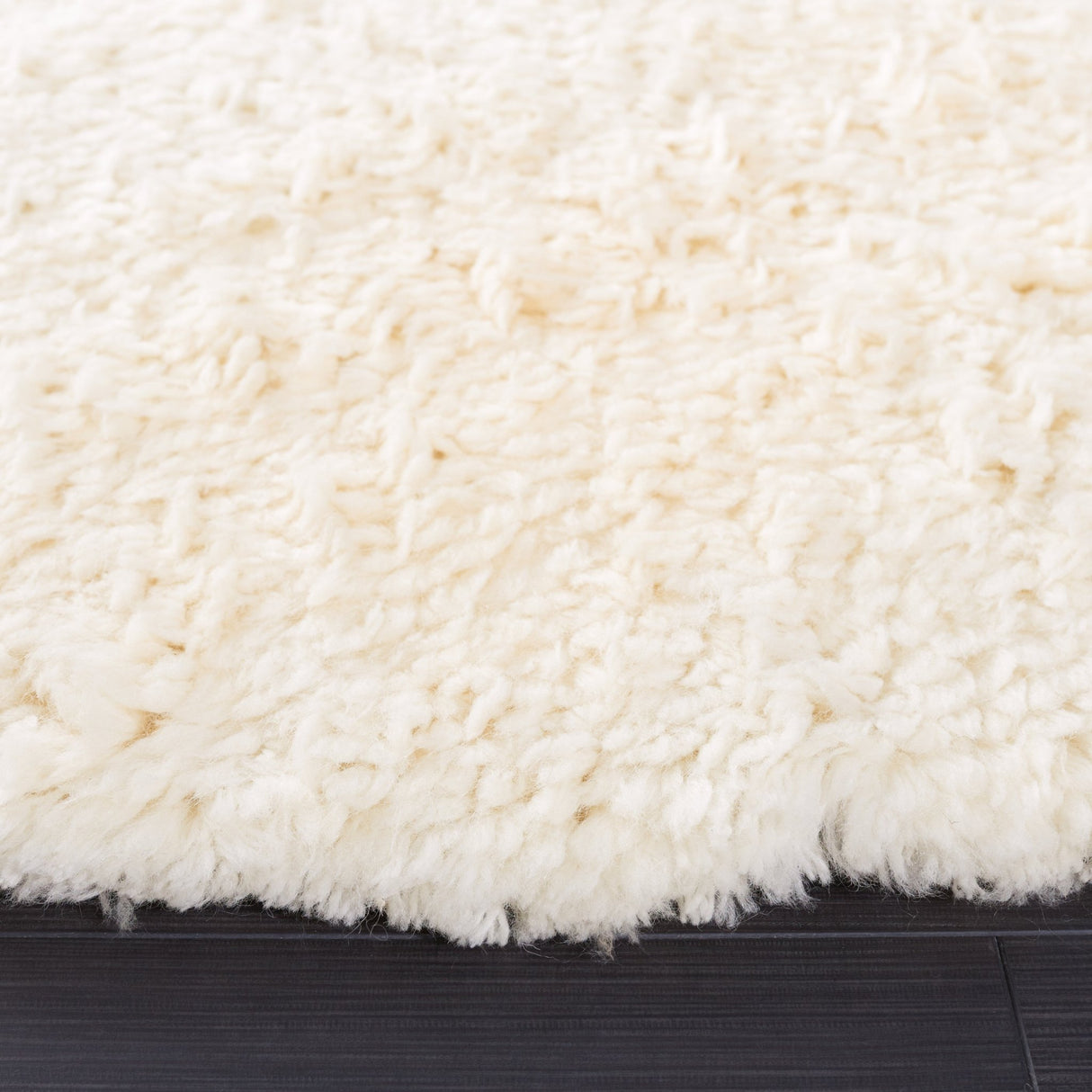 Safavieh Casablanca Csb701A Ivory Rug - Safavieh - csb701a - 6r