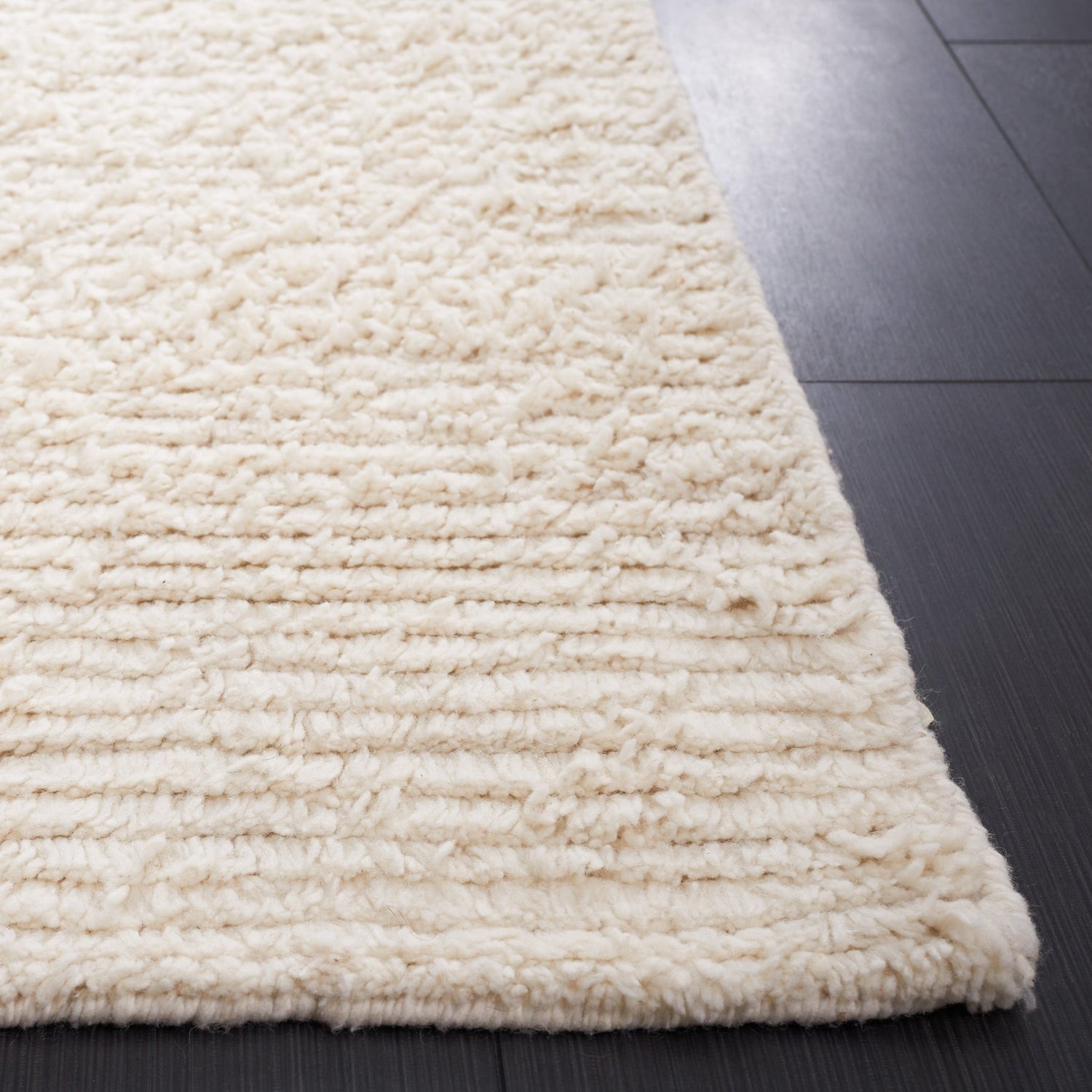 Safavieh Casablanca Csb793A Ivory Rug - Safavieh - csb793a - 5r