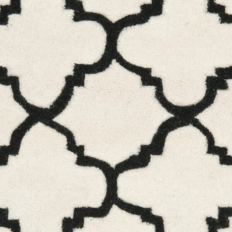 Safavieh Chatham Cht717A Ivory / Black Rugs - Safavieh - cht717a - 2