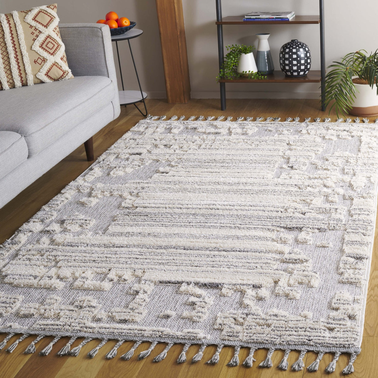 Safavieh Chloe Clo102A Ivory/Grey Rug - Safavieh - clo102a - 4