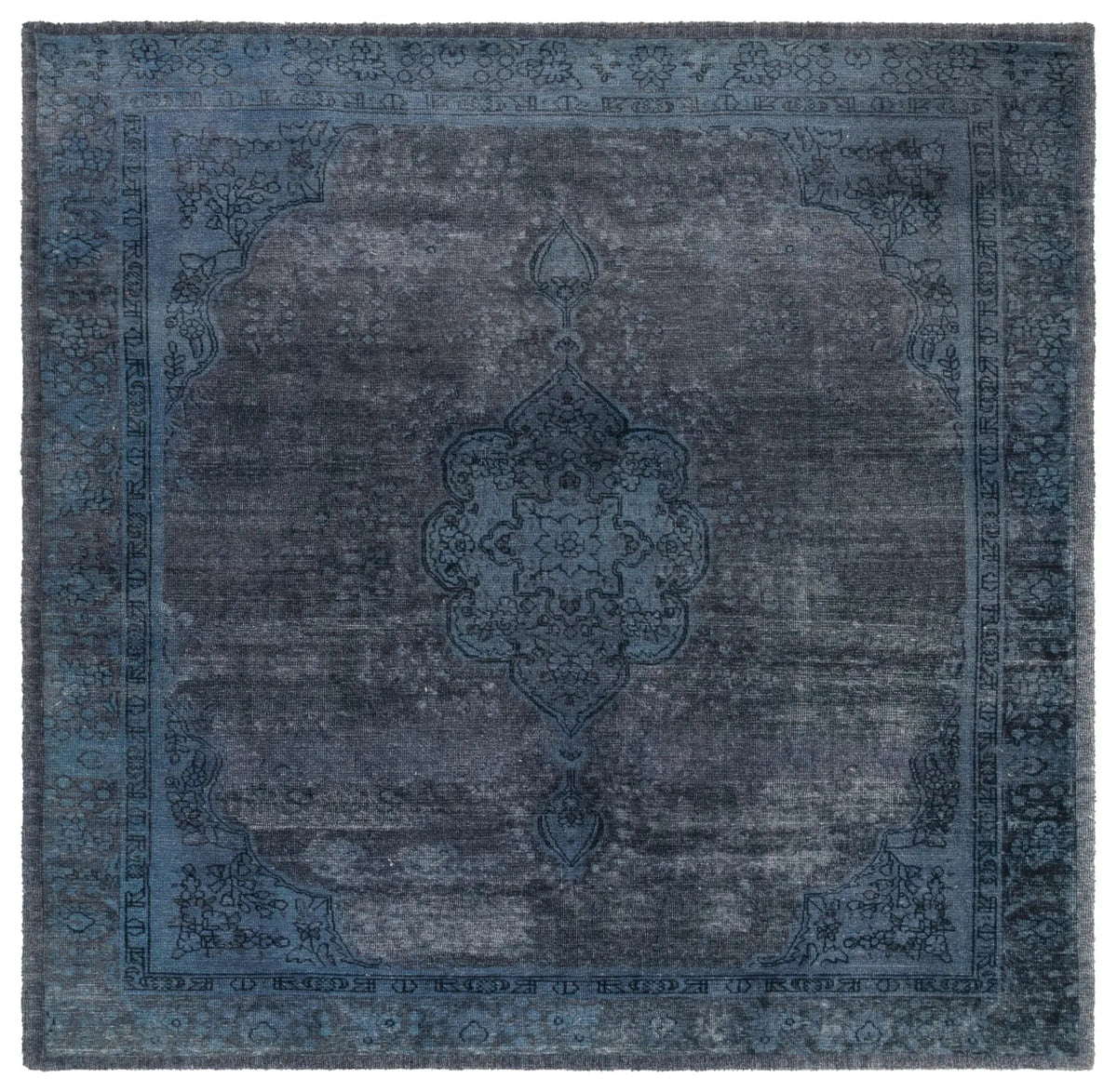 Safavieh Classic Vintage 6'-0" x 6'-0" Rug in Blue / Grey