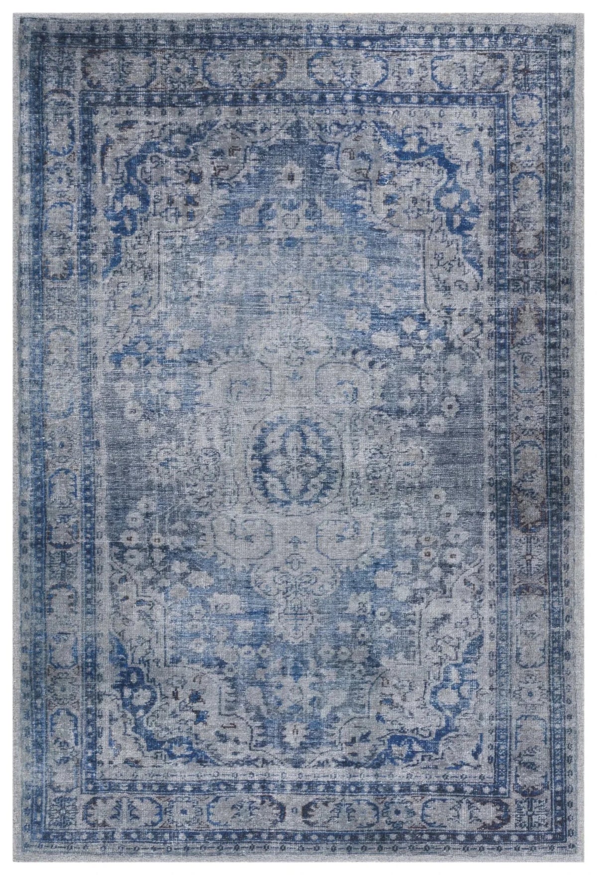 Safavieh Classic Vintage 4'-0" x 6'-0" Rug in Blue / Grey