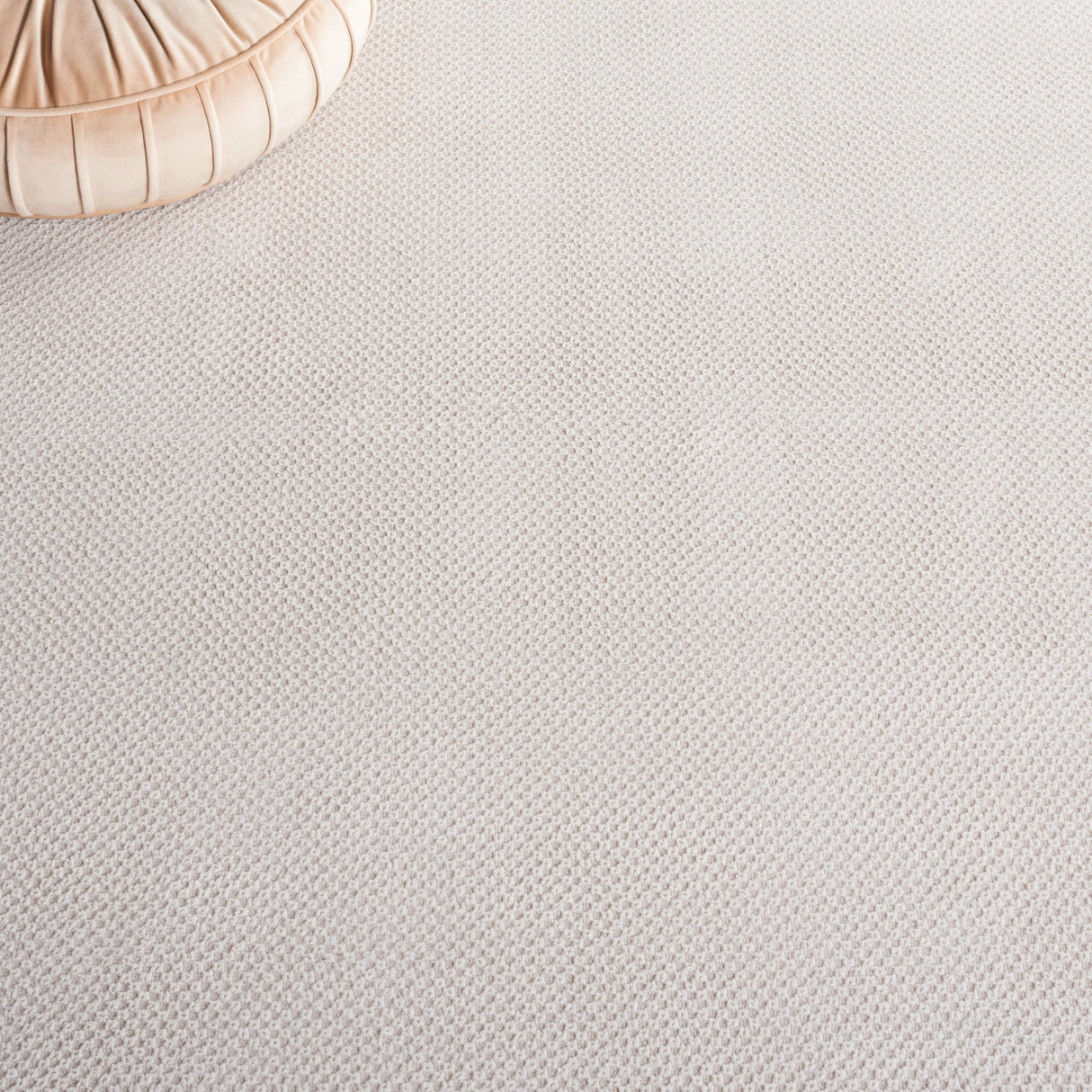 Safavieh Continental Con108A Beige Rug - Safavieh - con108a - 7r